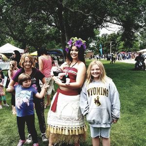 Meet your Posher, Evva